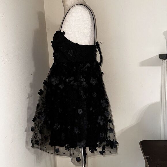 NWT TRIXXI Black Floral Appliqué Tulle Mini Dress Juniors Size Medium - Picture 7 of 12